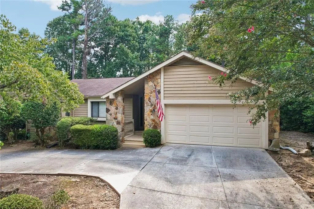 1008 Muirfield Drive Ne, Marietta