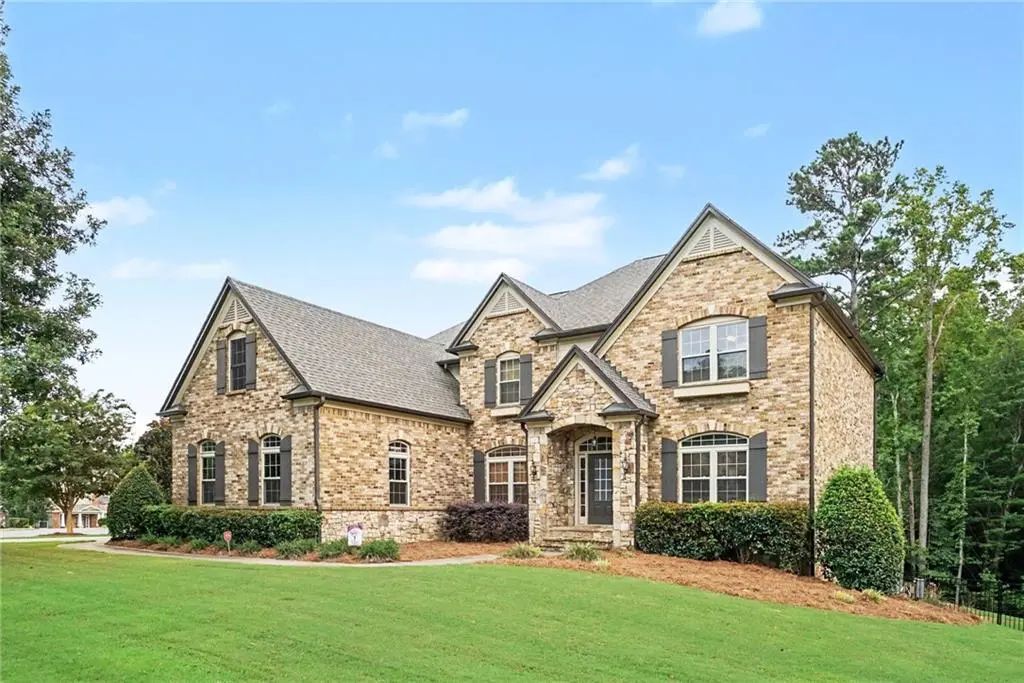 5067 Julia Way, Powder Springs