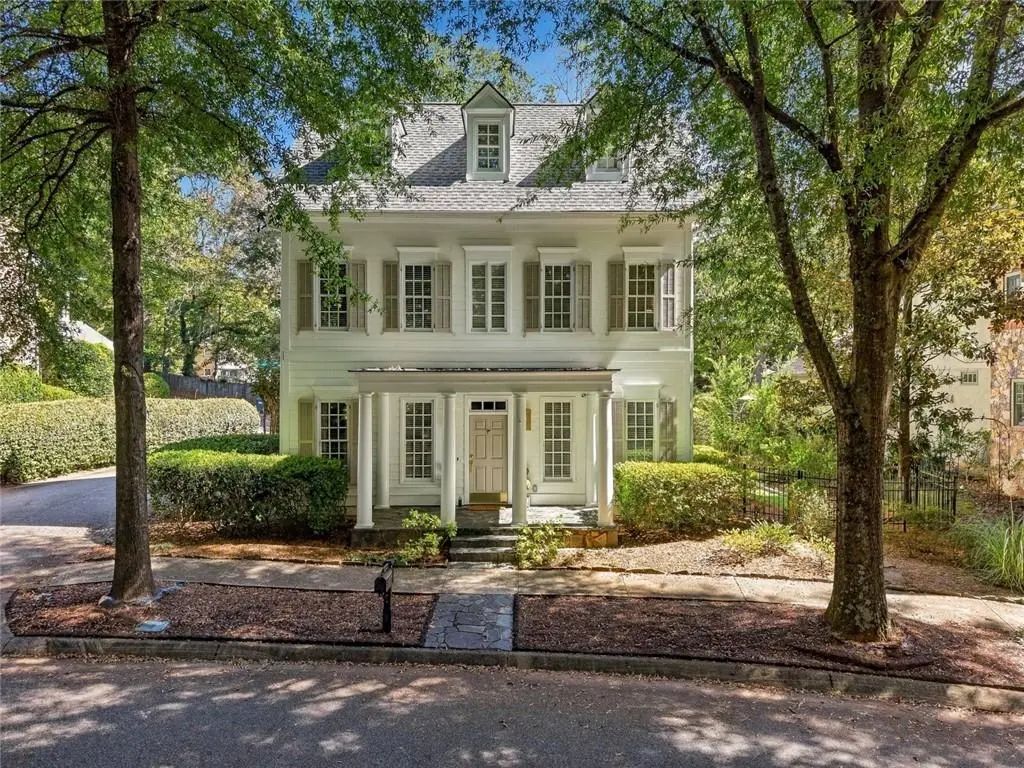 1426 Hedgewood Lane Nw, Kennesaw