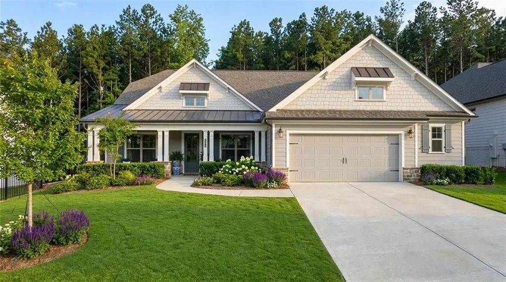 628 Highgrove Circle, Canton