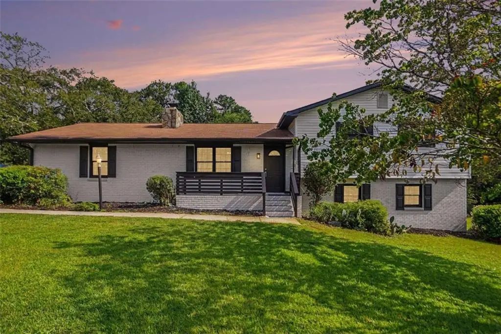 6 Bittersweet Lane, Newnan
