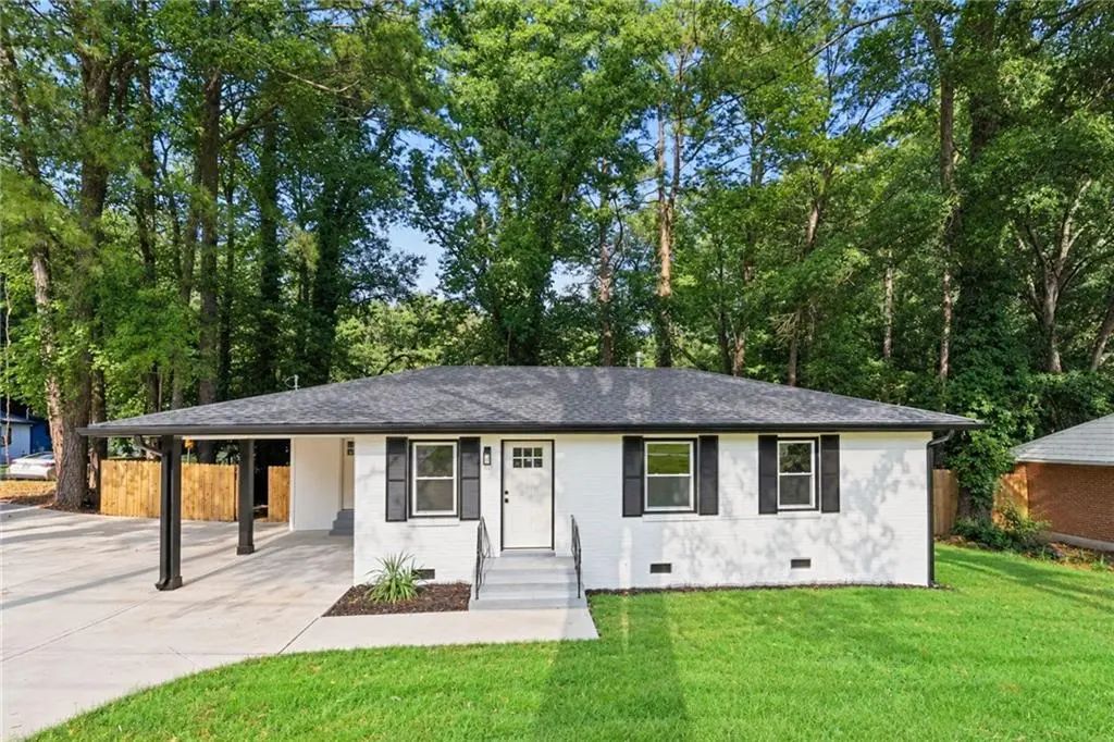 3877 Stone Road Sw, Atlanta