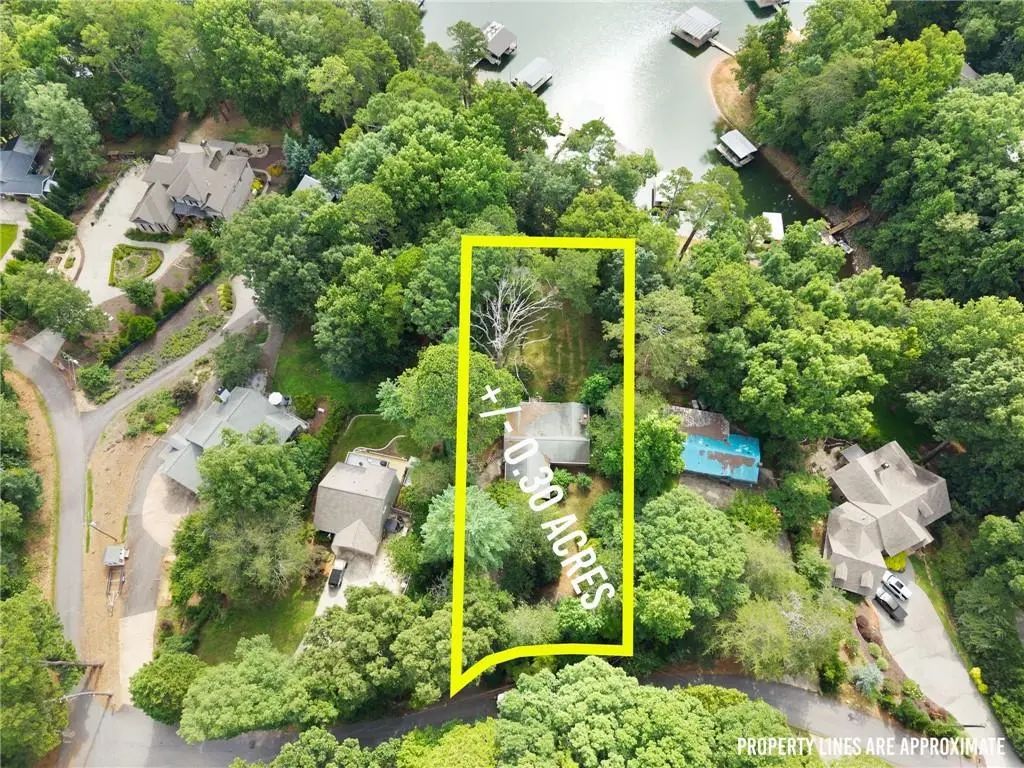 1640 Williams Circle, Cumming