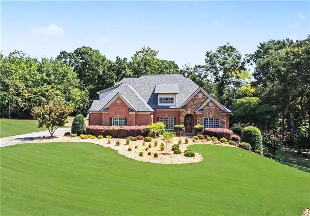 116 River Bend Dr, Hoschton