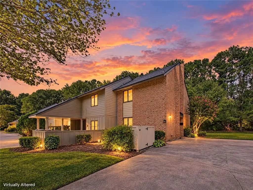 2483 Cedar Canyon Road Se, Marietta