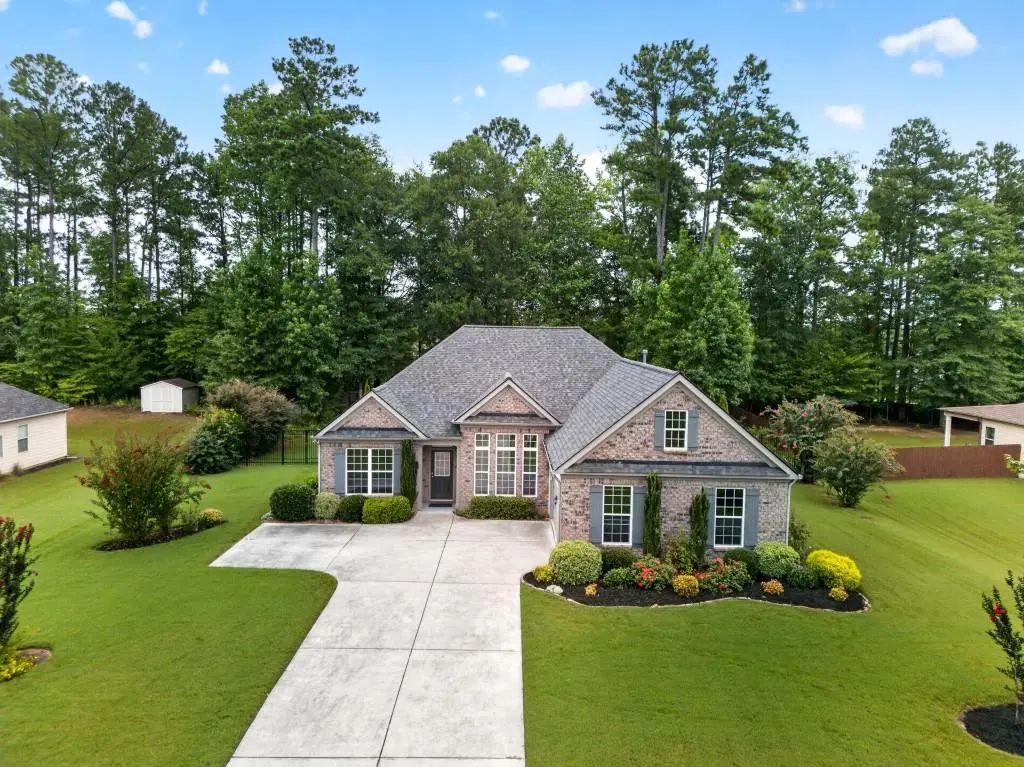 155 Savannah Drive, Senoia