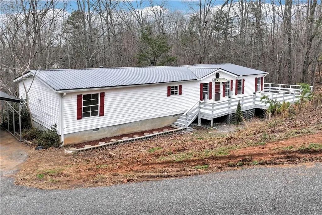 660 Shenandoah Drive, Dahlonega
