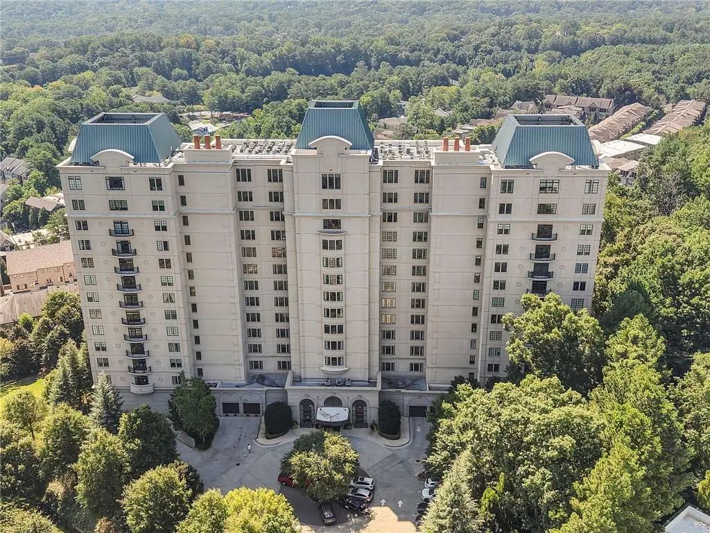 Unit 203 - 2700 Paces Ferry Road Se, Atlanta
