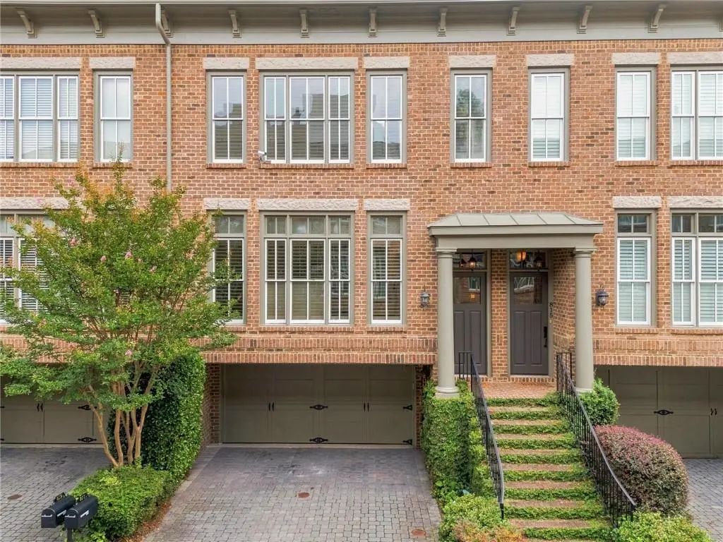817 Highland Green Way Ne, Atlanta