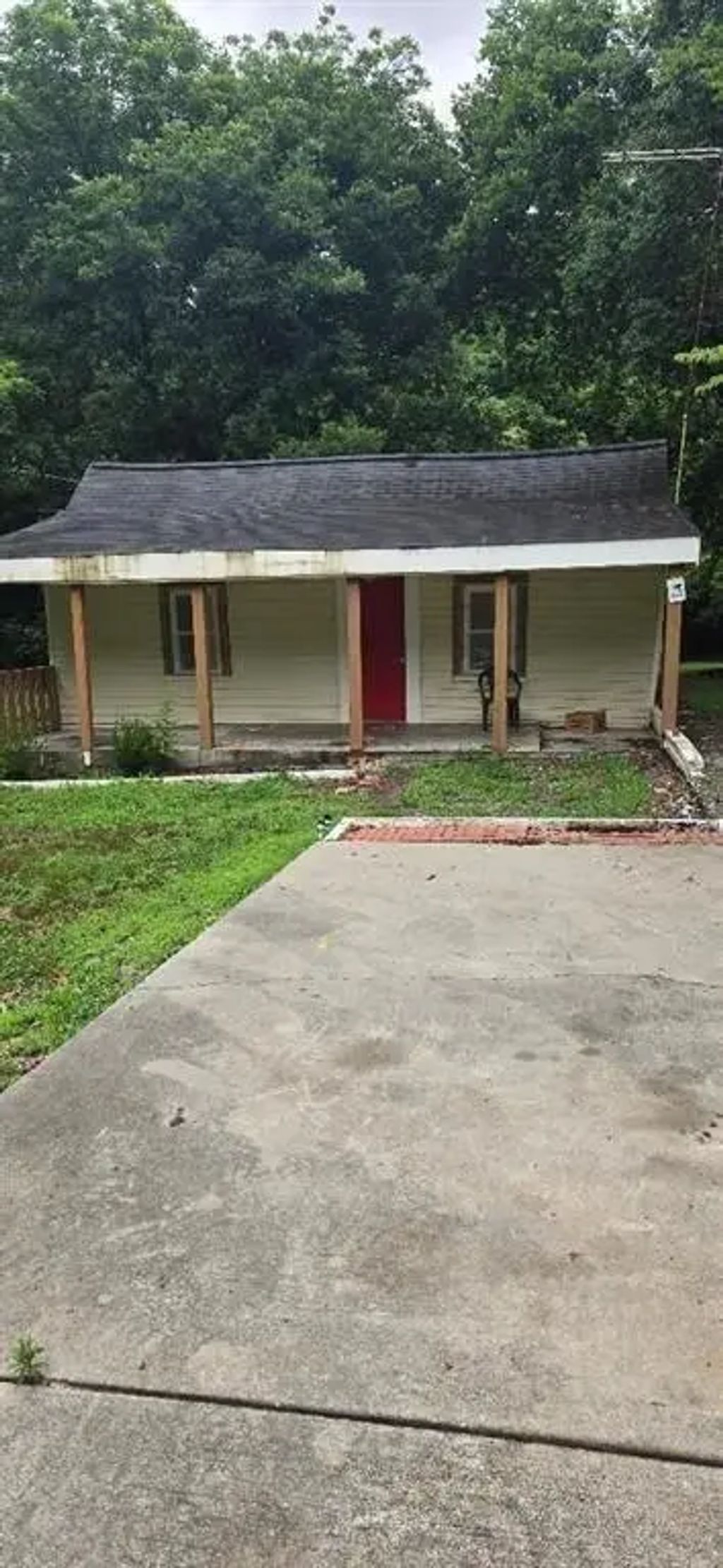 6556 Bowden Street, Lithia Springs