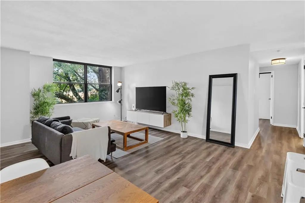 Unit 319 - 2965 Pharr Court South Nw, Atlanta