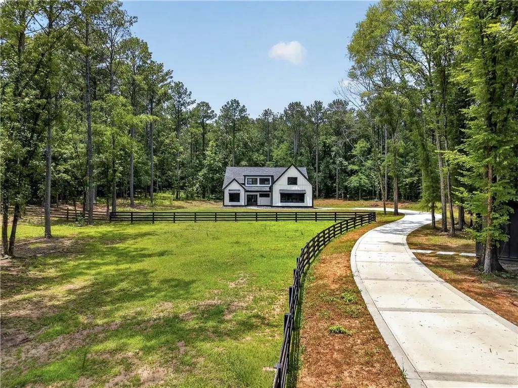 247 Parks Mill Road, Buckhead