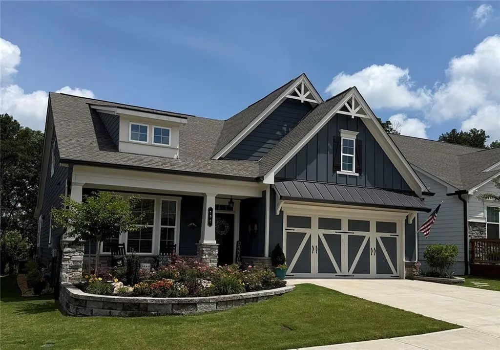 196 Hickory Bluffs Parkway, Canton