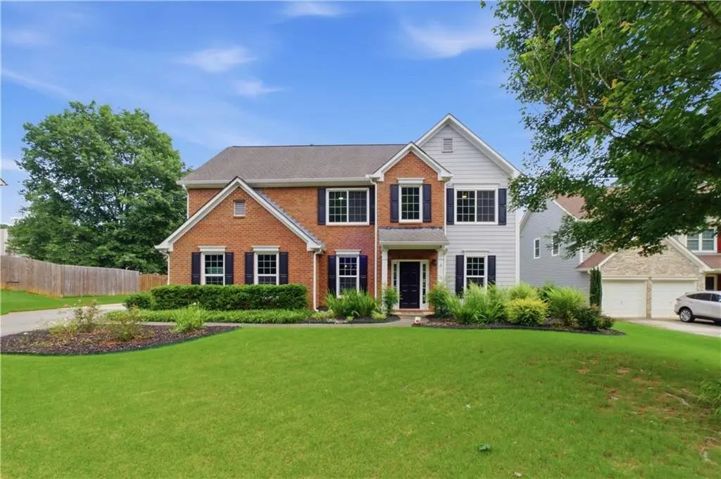 1060 Forest Creek Drive, Canton
