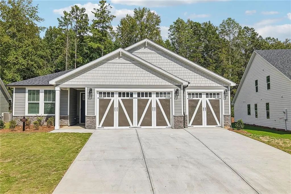 5957 Cabernet Lane, Braselton