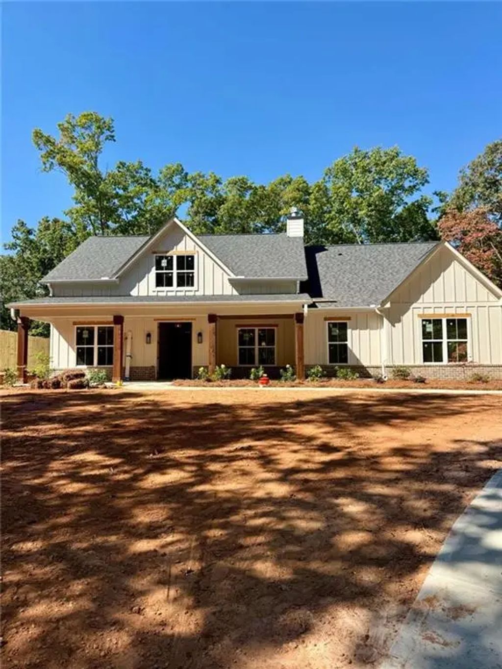 564 Charlotte Lane, Bremen