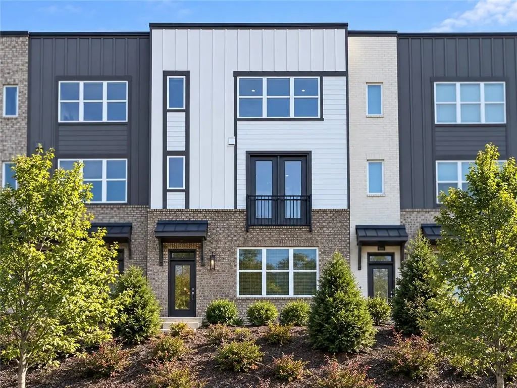 5645 Peach Orchard Trail, Peachtree Corners
