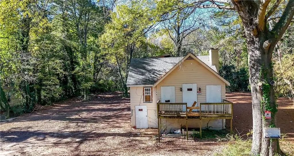 2905 Waters Road Sw, Atlanta
