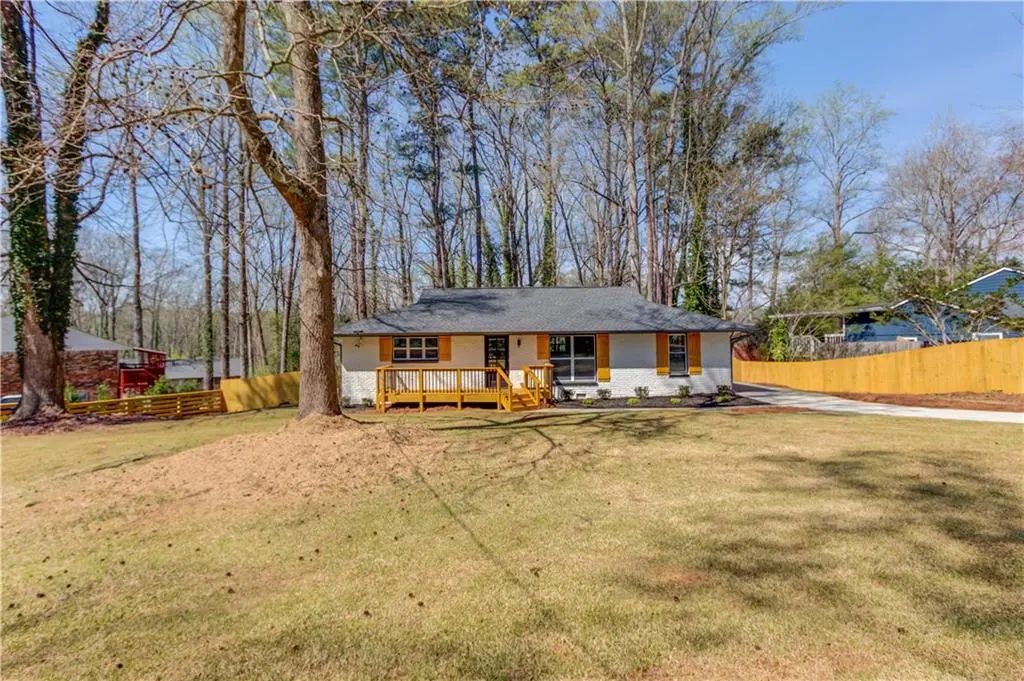 207 Cedar Way Se, Marietta