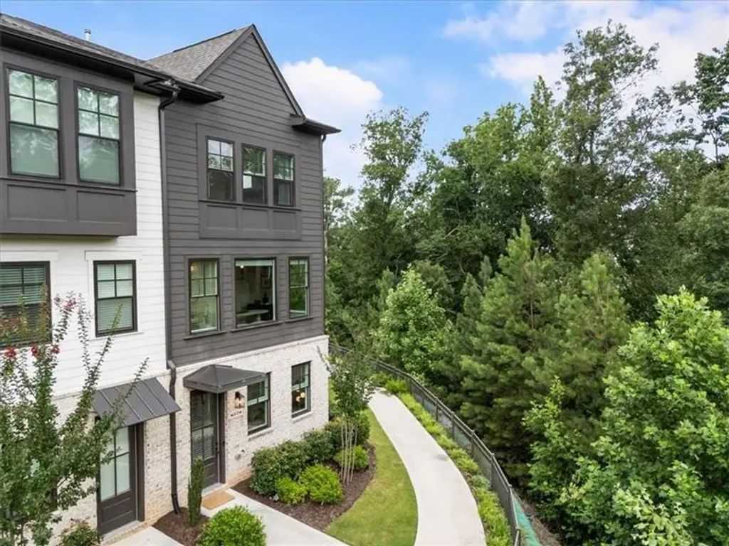 Unit 327 - 6579 Beacon Drive, Atlanta