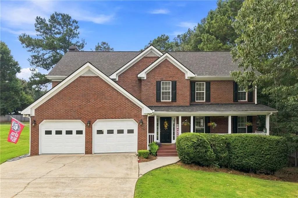 5821 Silverthorn Drive, Flowery Branch