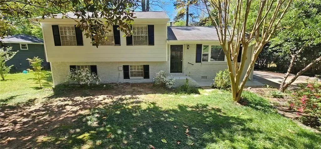 1096 Deleon Court, Clarkston
