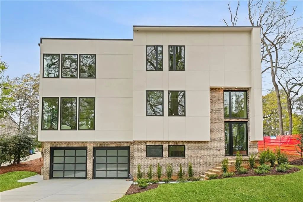 1260 Kingsley Circle Ne, Atlanta