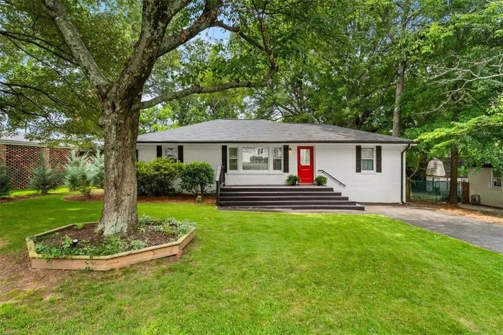 1546 Cloverdale Drive Se, Marietta