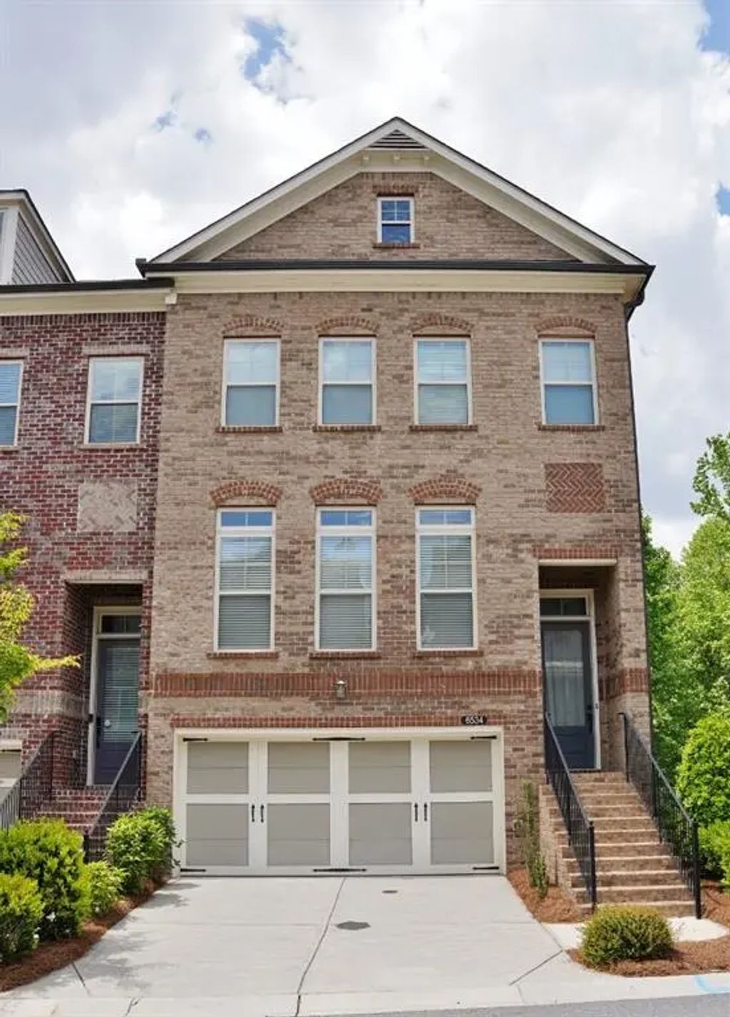 6534 Marlowe Glen Way, Suwanee