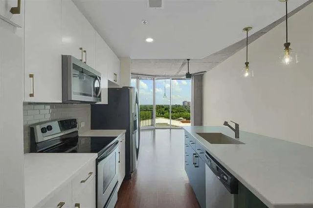Unit 910 - 361 17th Street, Atlanta