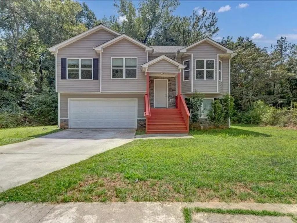 570 Bethany Court, Athens