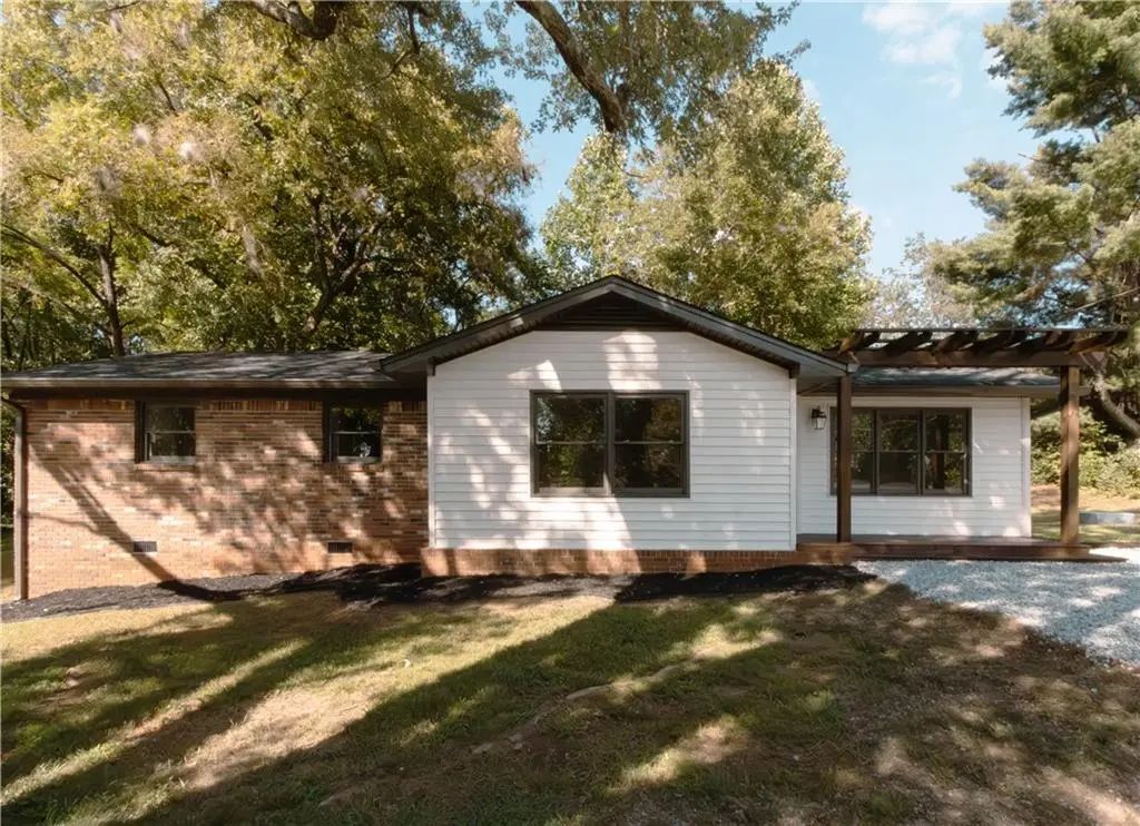 16 Welch Circle, Dahlonega