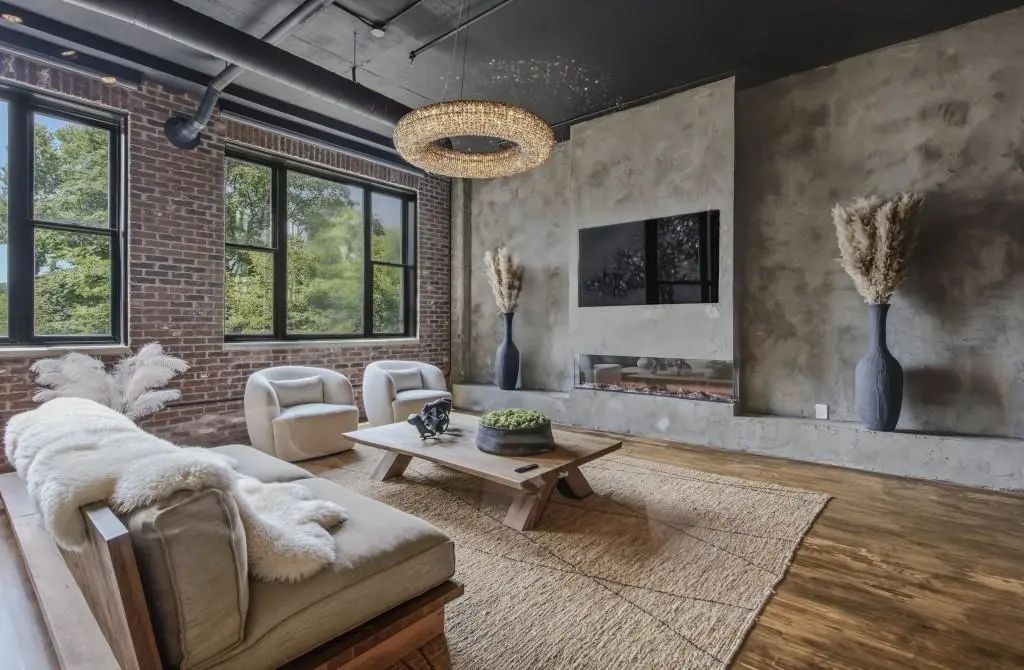 Unit 502 - 3235 Roswell Road, Atlanta