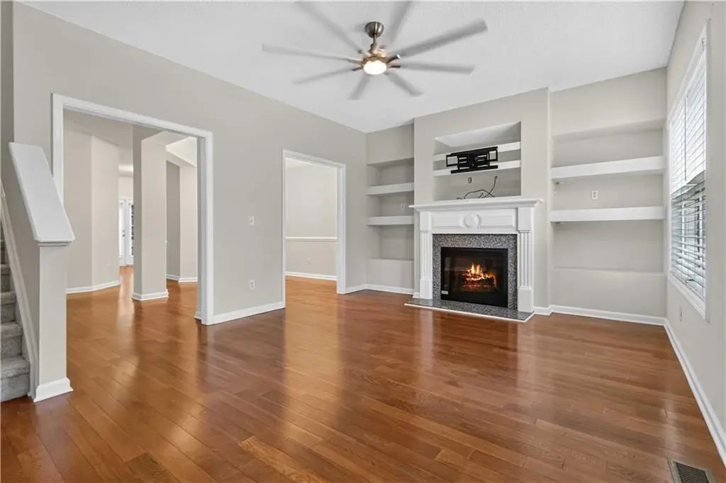 6386 Olmadison Place, Atlanta