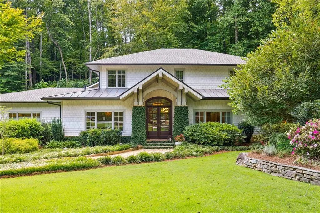 544 Hollydale Court Nw, Atlanta