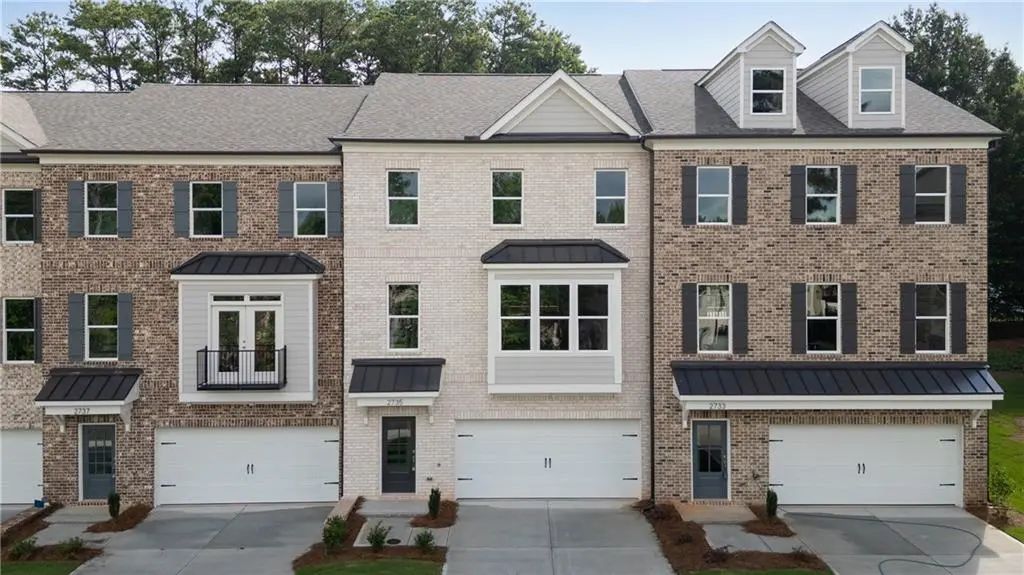 2735 Hallwood Lane, Suwanee