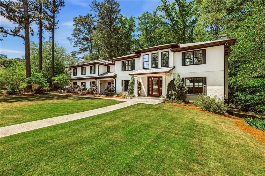 1886 N Akin Drive Ne, Atlanta