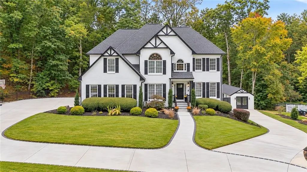 396 Collegiate Drive, Powder Springs