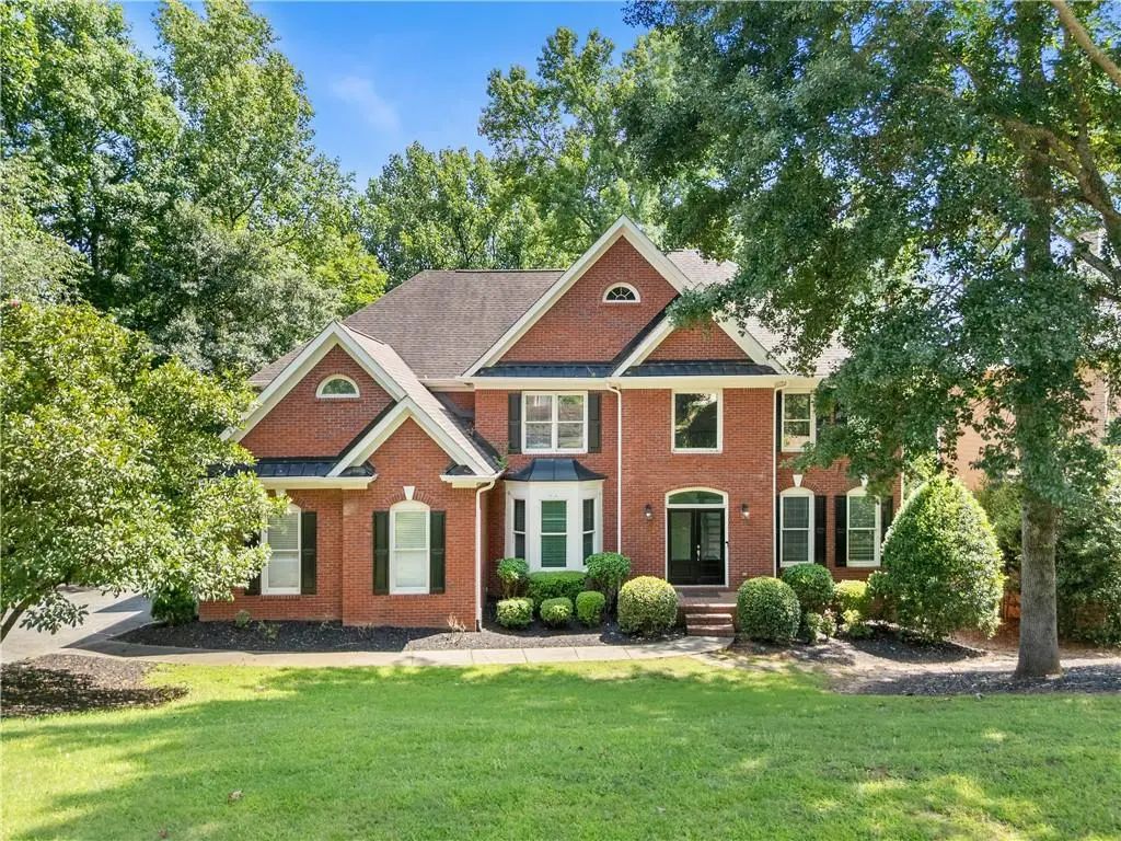 2165 Woods River Lane, Duluth