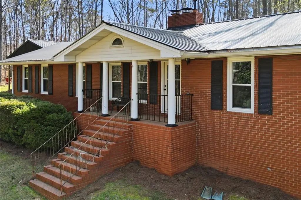 251 Fields Landing Drive, Canton