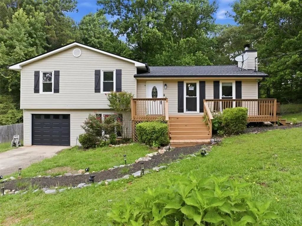 105 Elberta Drive, Newnan