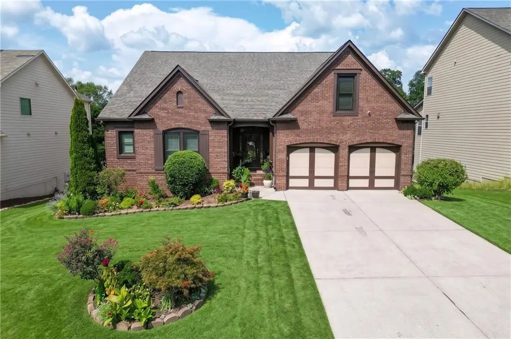 1560 Woodall Trace, Alpharetta