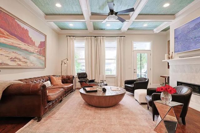 347 Brownstones Circle Ne, Atlanta