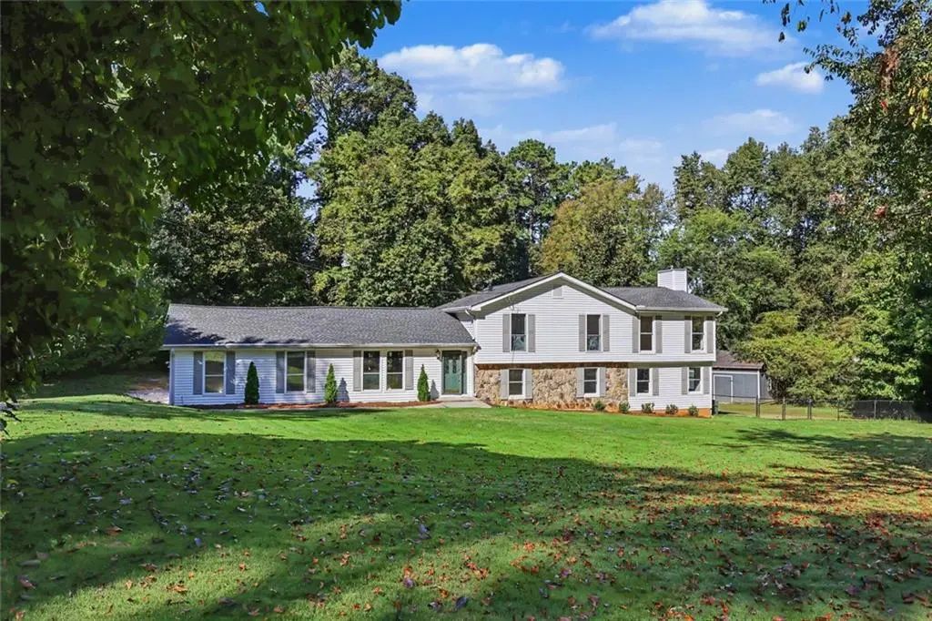 3852 Chattawood Drive Nw, Duluth