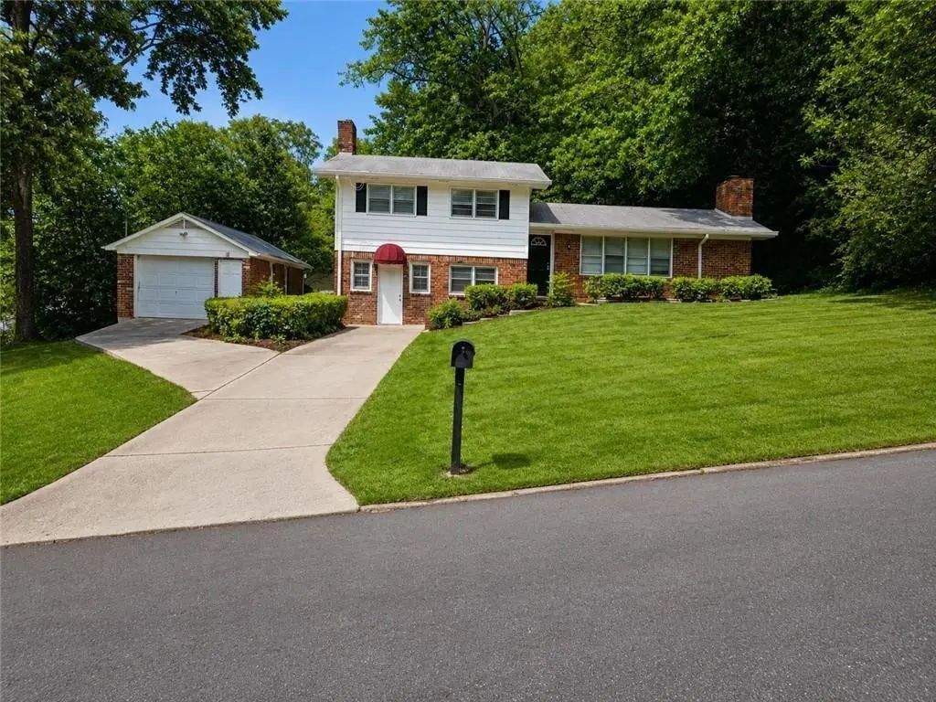 1037 Mell Avenue, Clarkston