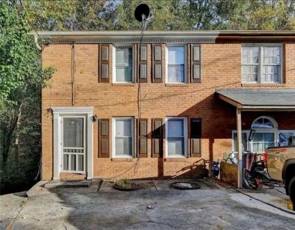 937 Carla Place, Norcross