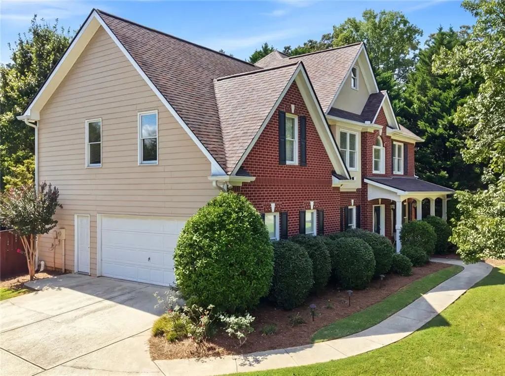 2010 Carithers Drive, Marietta