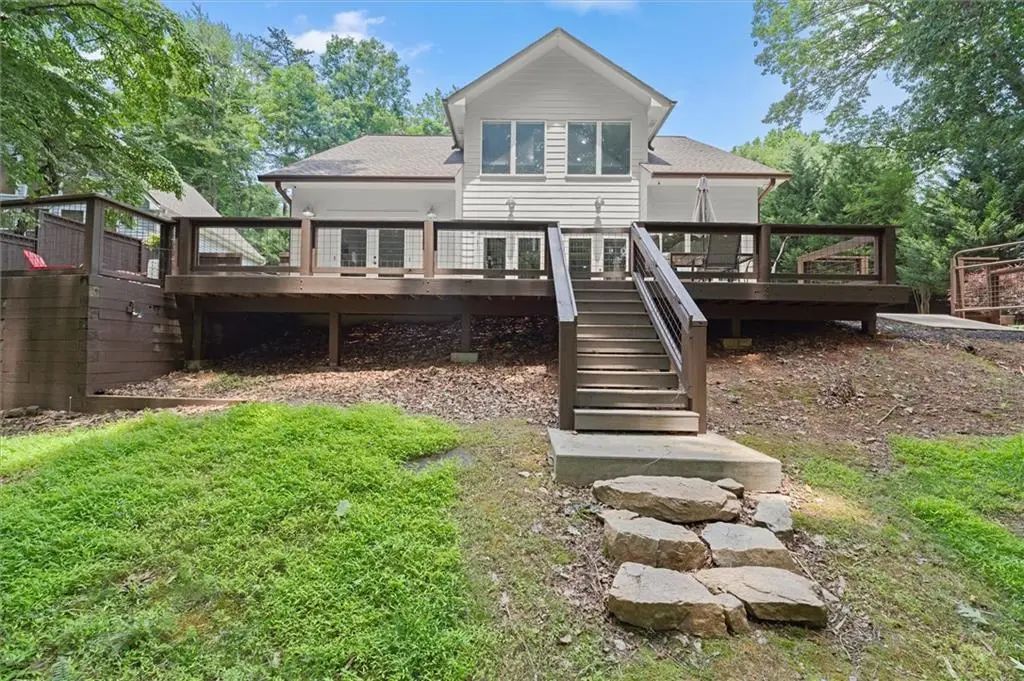 7135 Haw Creek Place, Gainesville