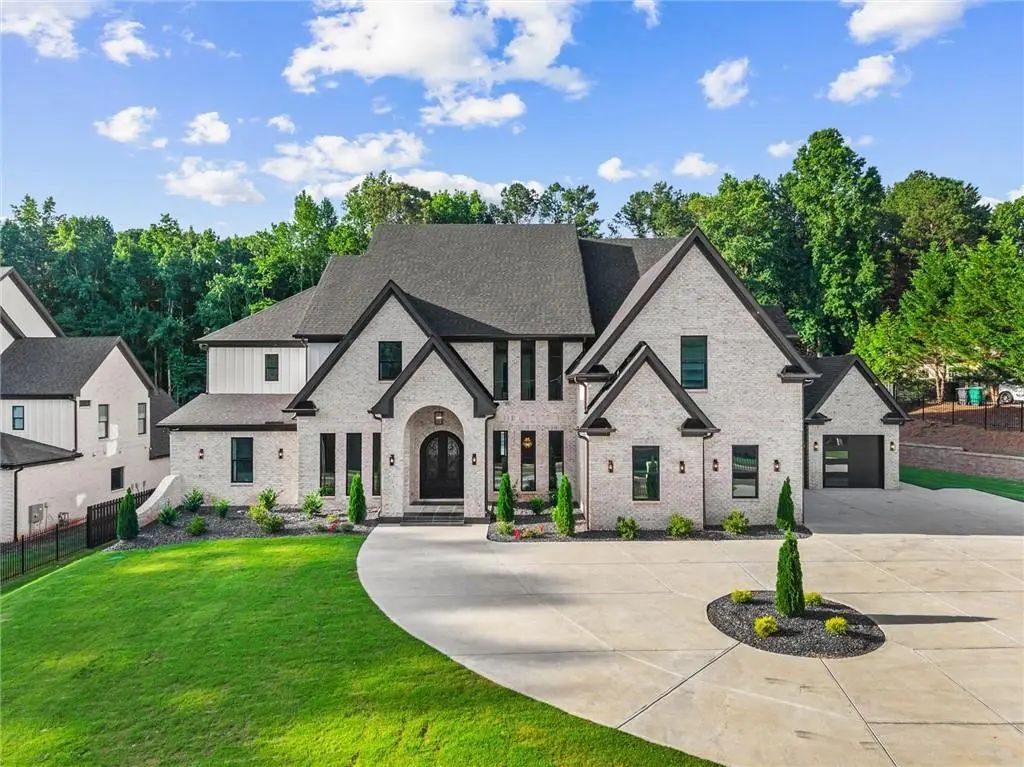 681 Old Peachtree Road, Lawrenceville
