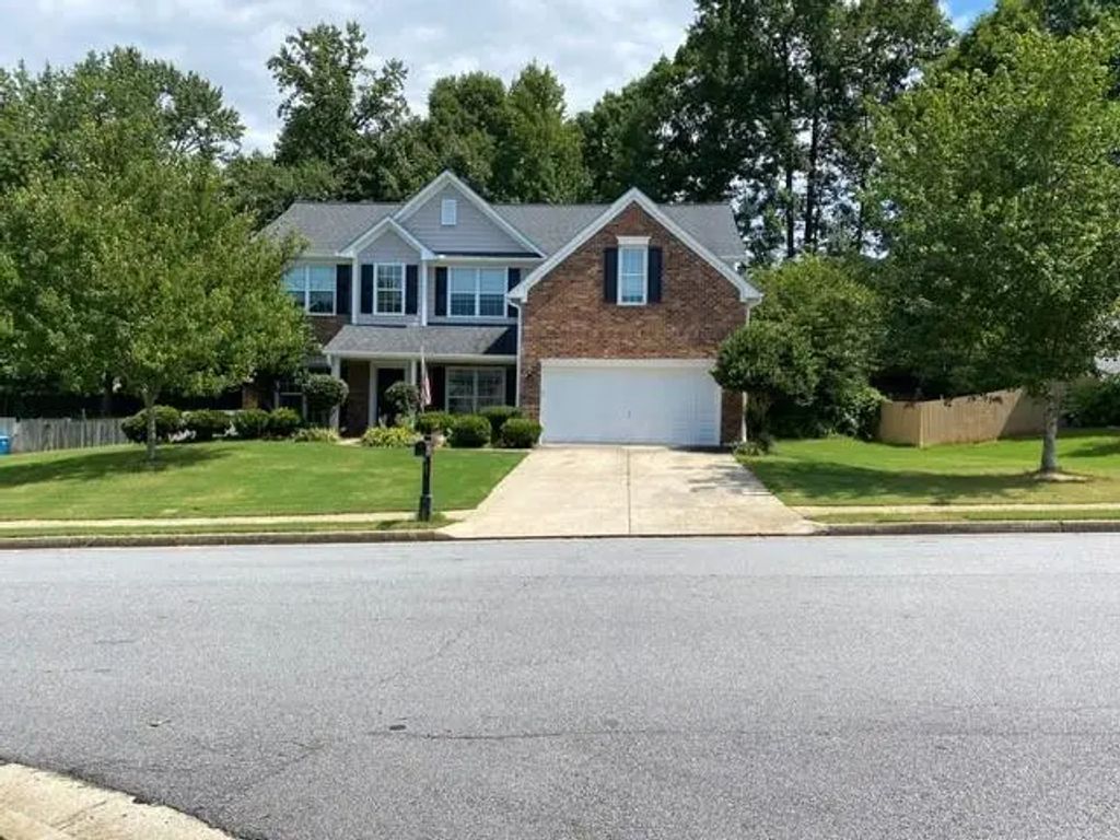 425 Beckenham Walk Drive, Dacula